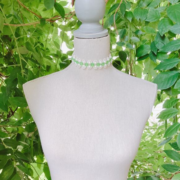 VTG Green Beaded Choker Necklace Faux Pearl Gold Tone Adjustable Y2K 2000s - Picture 5 of 12